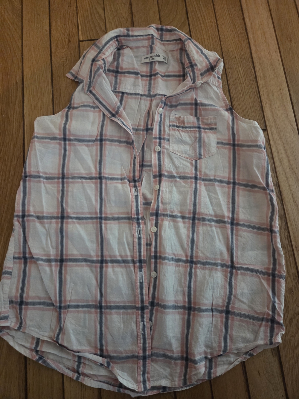 Abercrombie kids White Plaid Button-Down Shirt with Pink & Blue